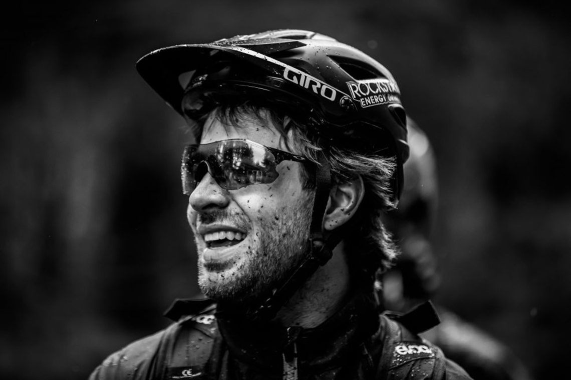 kurt sorge catatkan sejarah di kompetisi redbull rampage 2017 1