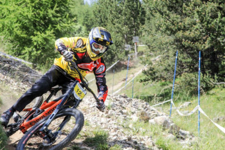 ur team: alexandre fayolle bertanding di french championship 19