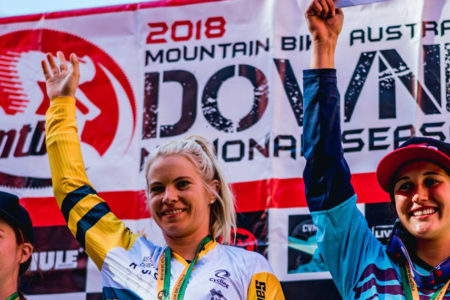 tracey hannah podium pertama di australian national downhill champ 2018 43