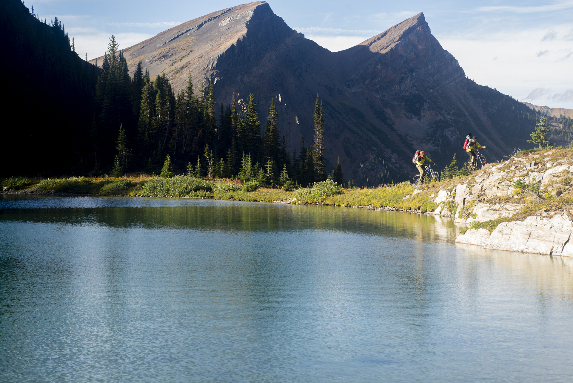 Kurt Sorge: Dogtooth Range 208 kurt sorge: dogtooth range 207