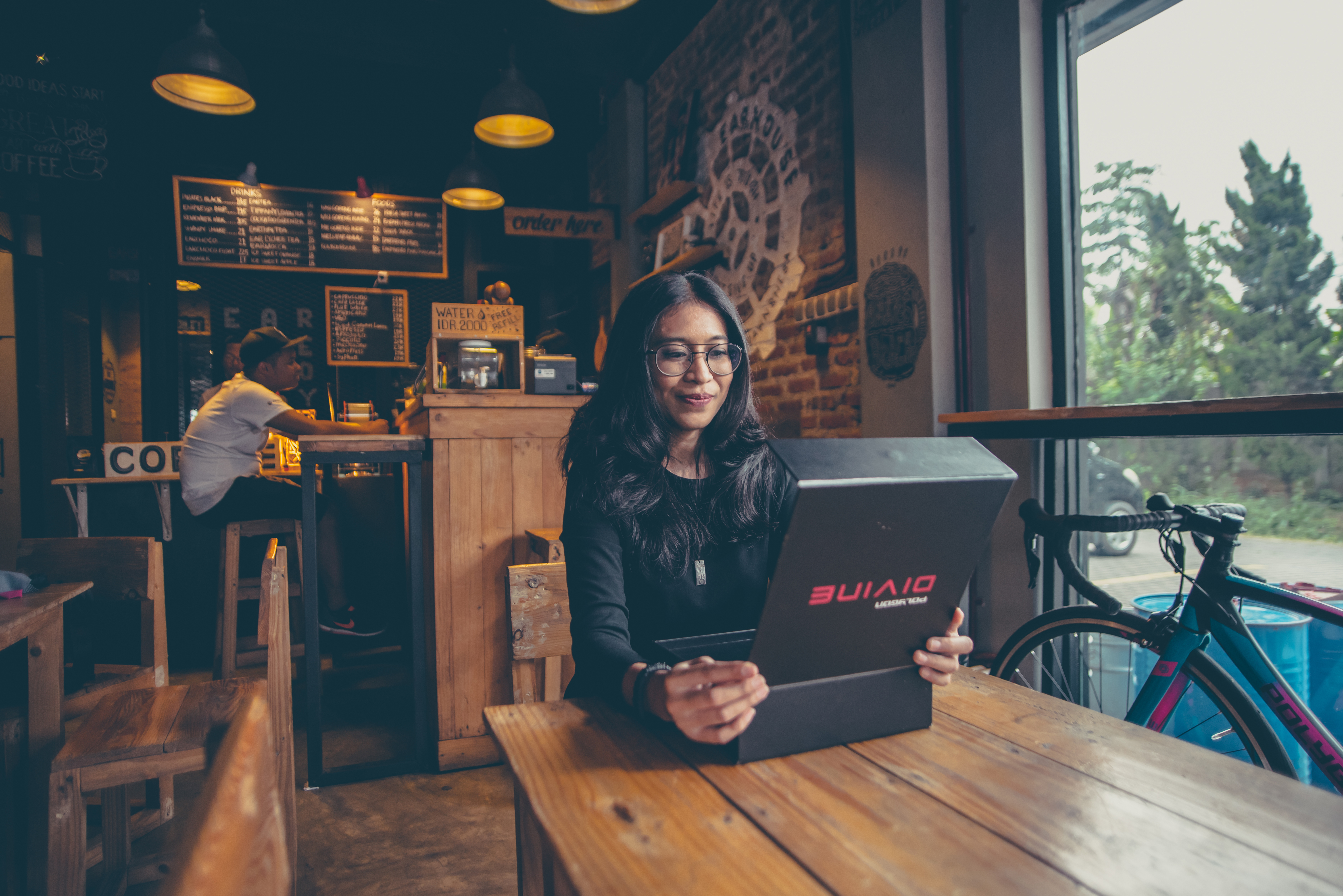 sepeda, teman lama yang menginspirasi endah menciptakan lagu 7