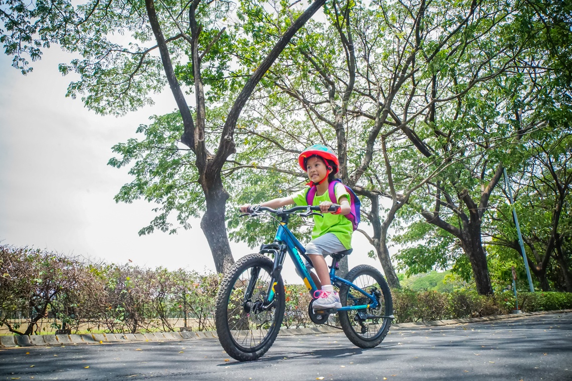 yuk, mulai bersepeda dengan si kecil 1