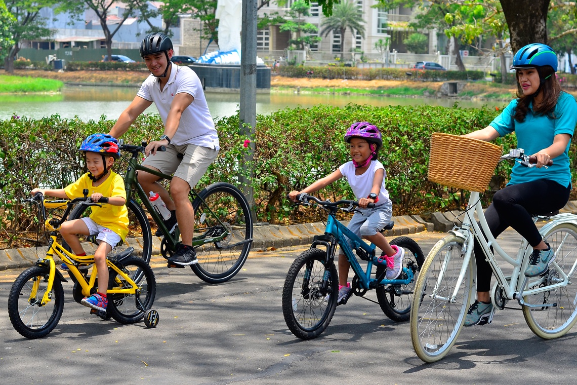 tips agar si buah hati tetap aman ketika bermain sepeda 1