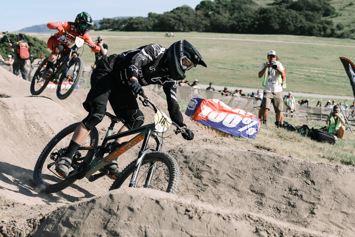 pertarungan dua putra terbaik bangsa 1