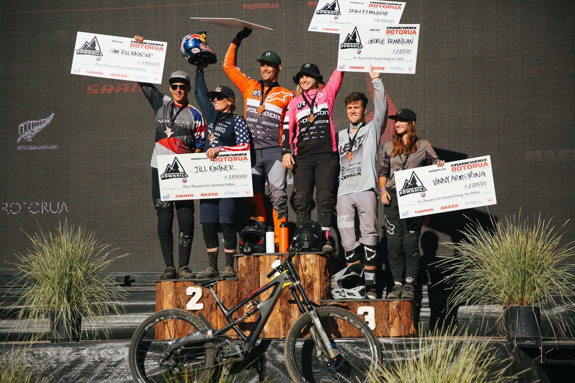 polygon ur: gold medals at crankworx rotorua 1